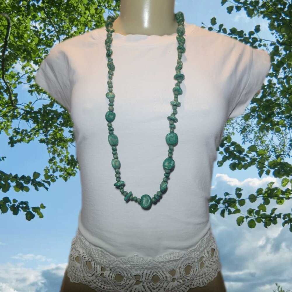 ☘️90's Teal Green Geometric Pebble Nugget Beaded Long Single Strand 18" Necklace